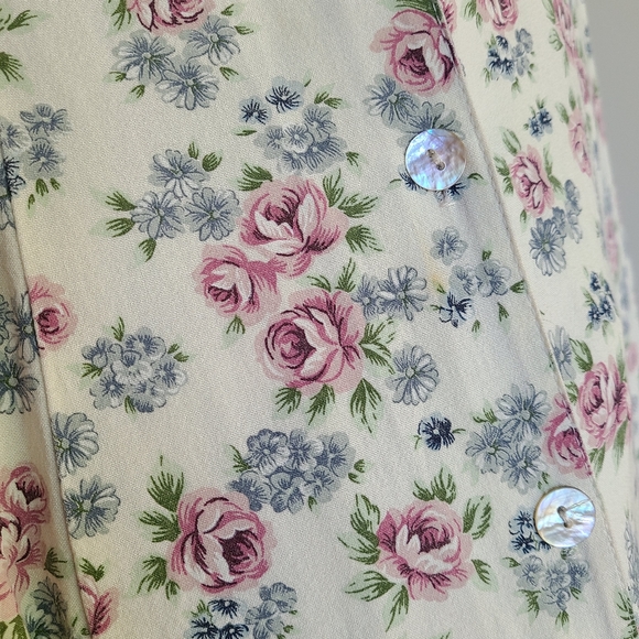 Vintage Ditsy Floral Button Up Maxi Dress - Picture 13 of 14